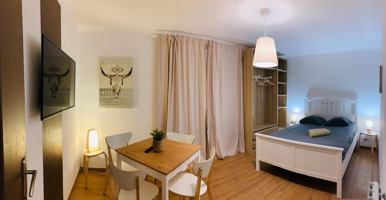 Rose Appartement Manosque Exterior photo