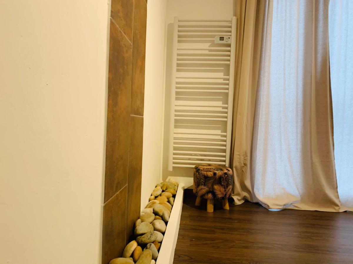 Rose Appartement Manosque Exterior photo